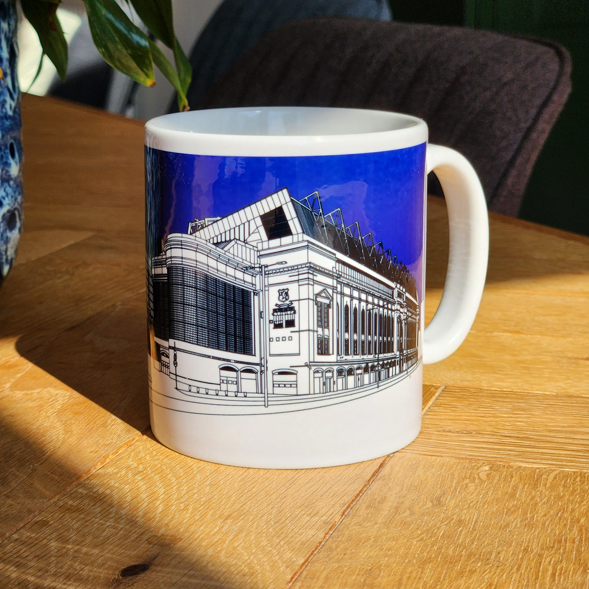 Glasgow Rangers FC Mug, Ibrox Stadium illustrated Mug (end of line)
